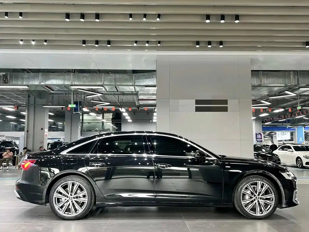 Audi A6L 2024 45 TFSI quattro
