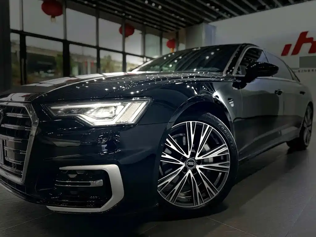 Audi A6L 2024 45 TFSI quattro