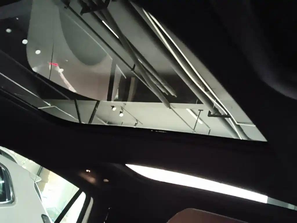 Mercedes-Benz EQA — миниатюра 18