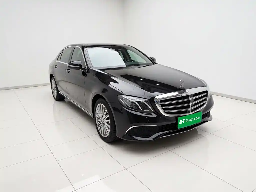 Mercedes-Benz E-Class — миниатюра 3