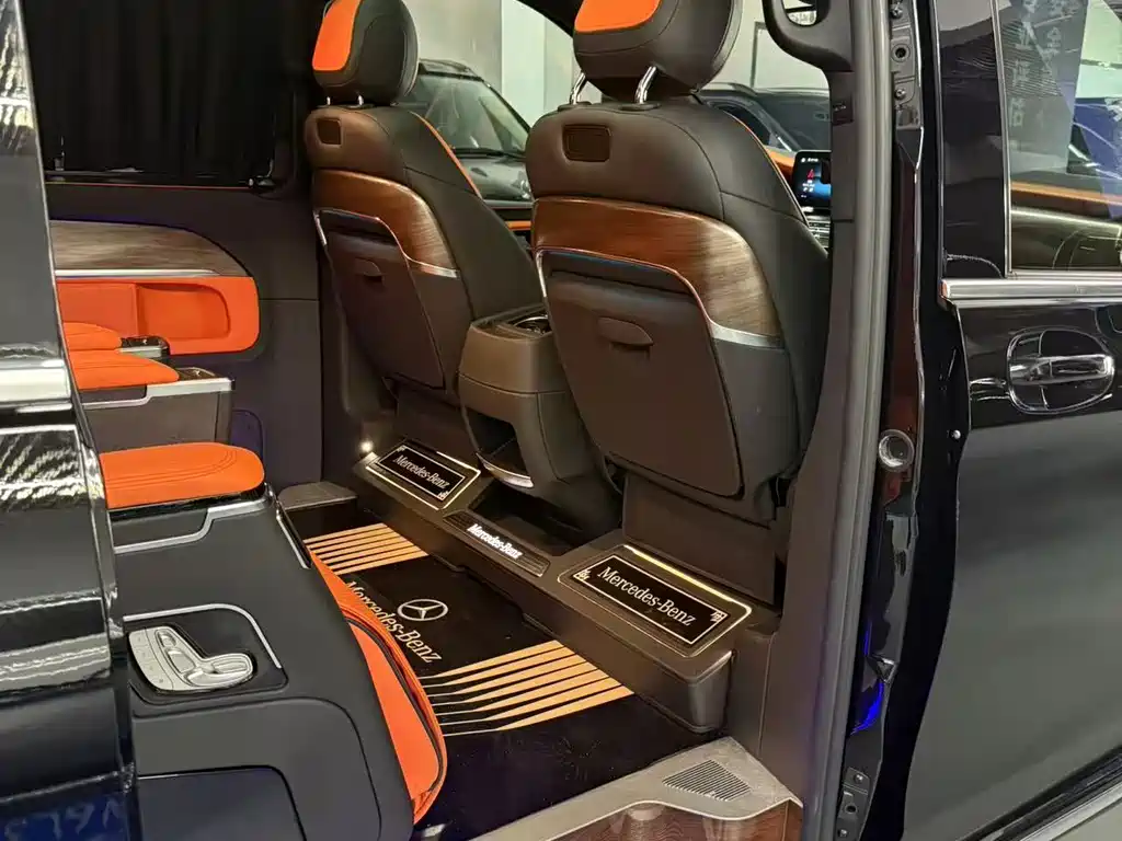 Mercedes-Benz V-Class — миниатюра 9