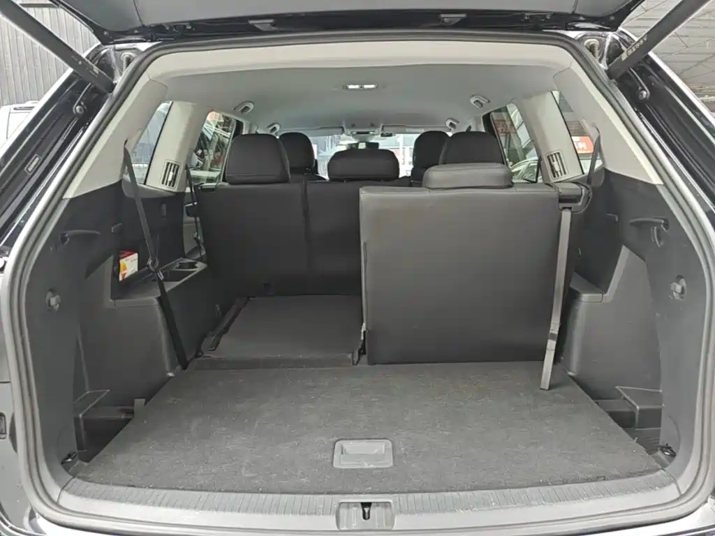 Volkswagen Teramont — миниатюра 19