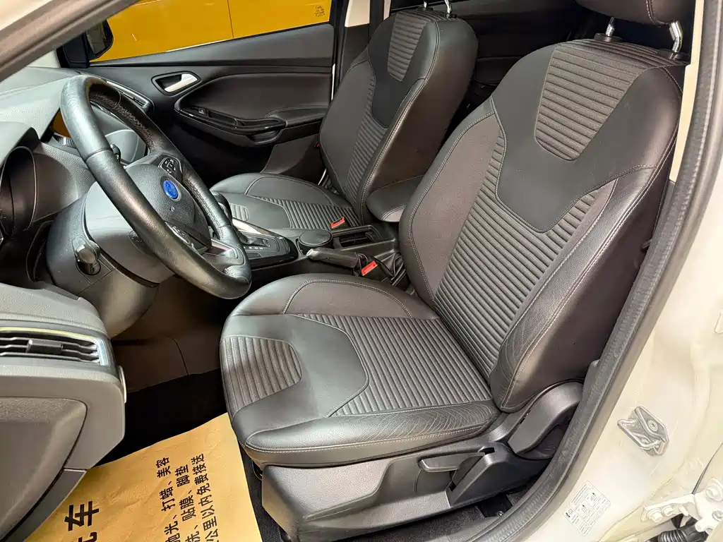 Ford Focus — миниатюра 12