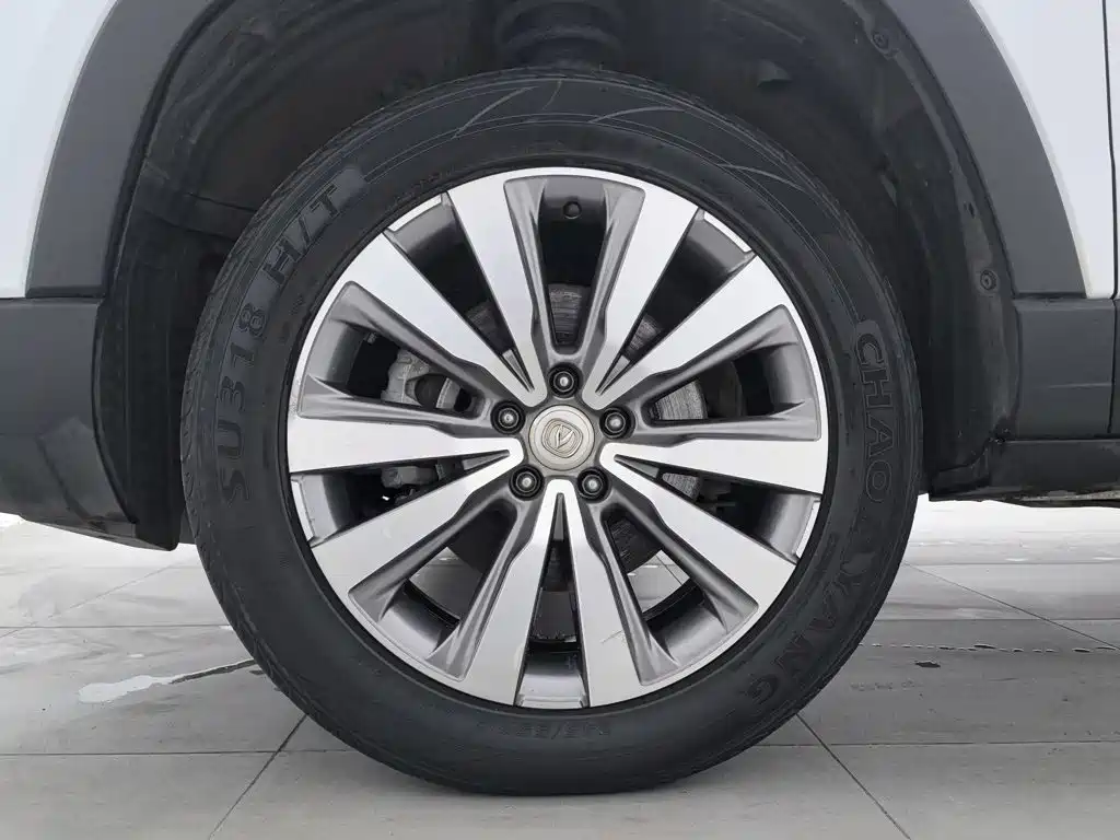 Changan CS95 — миниатюра 17