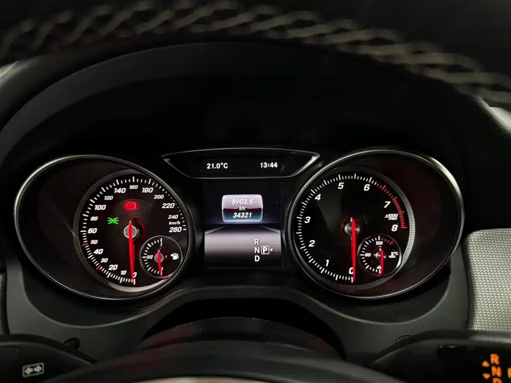 Mercedes-Benz CLA (Import) — миниатюра 12
