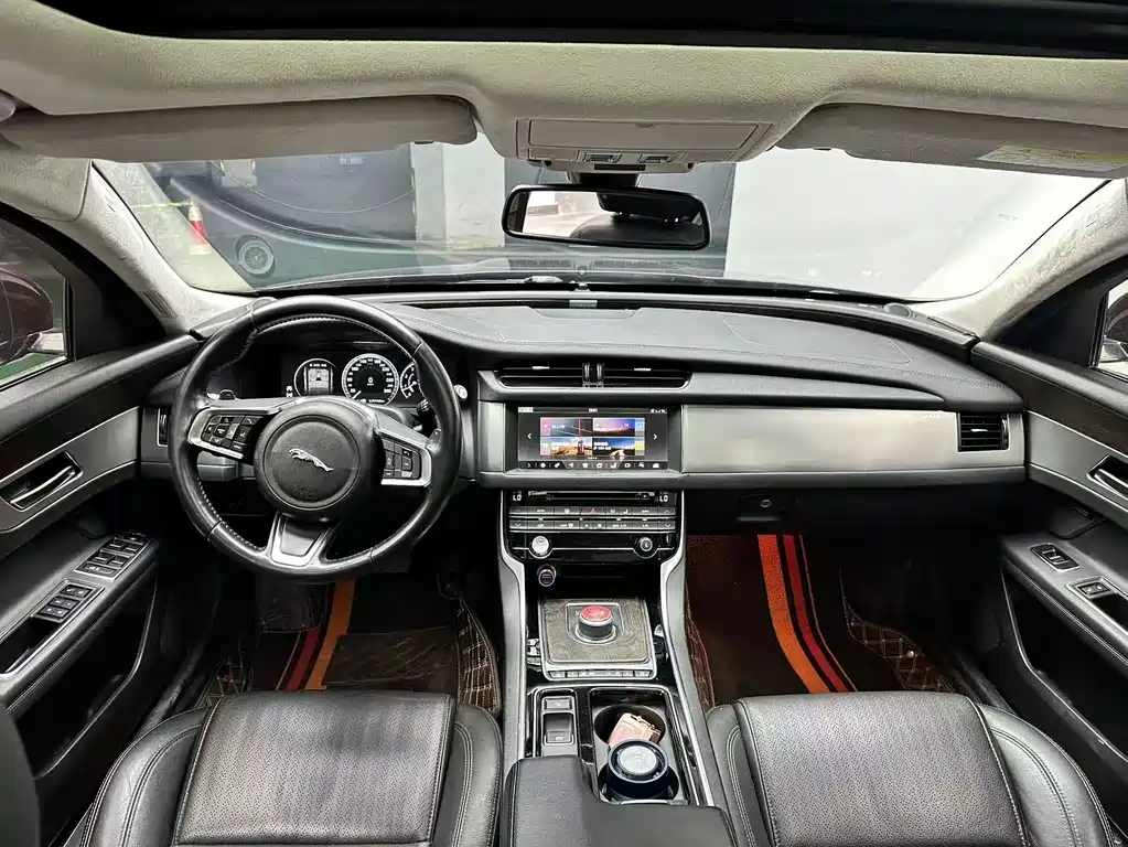 Jaguar XFL 2018 XFL 2.0T 250PS Luxury