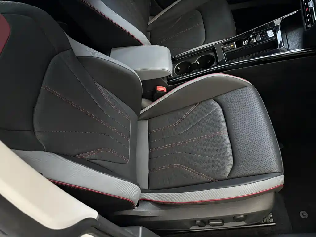 Volkswagen Lamando — миниатюра 10