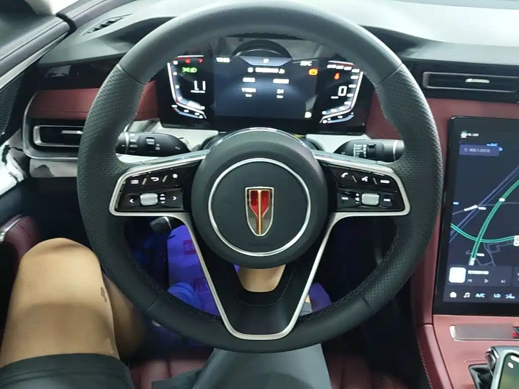 Hongqi Hongqi H5 — миниатюра 11
