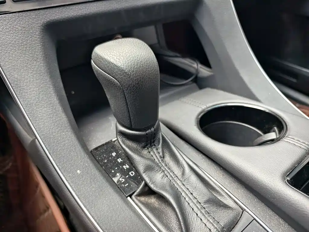 Toyota Avalon — миниатюра 10