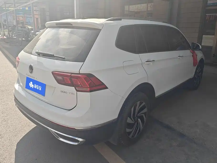 Volkswagen Tiguan L — миниатюра 3