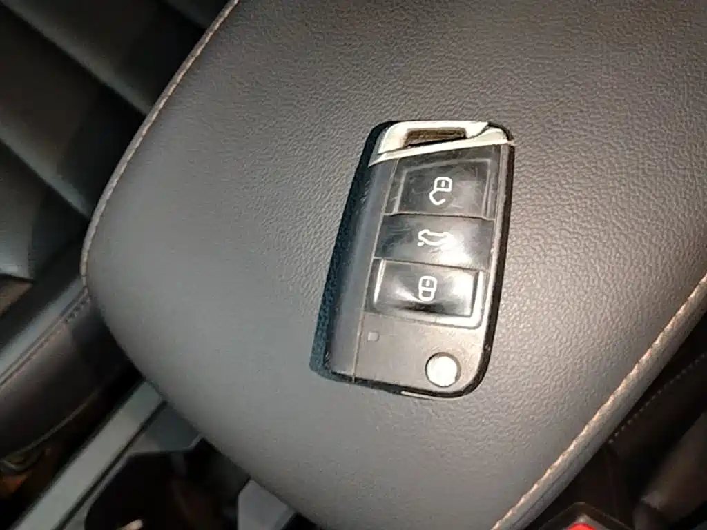 Volkswagen Tharu — миниатюра 9