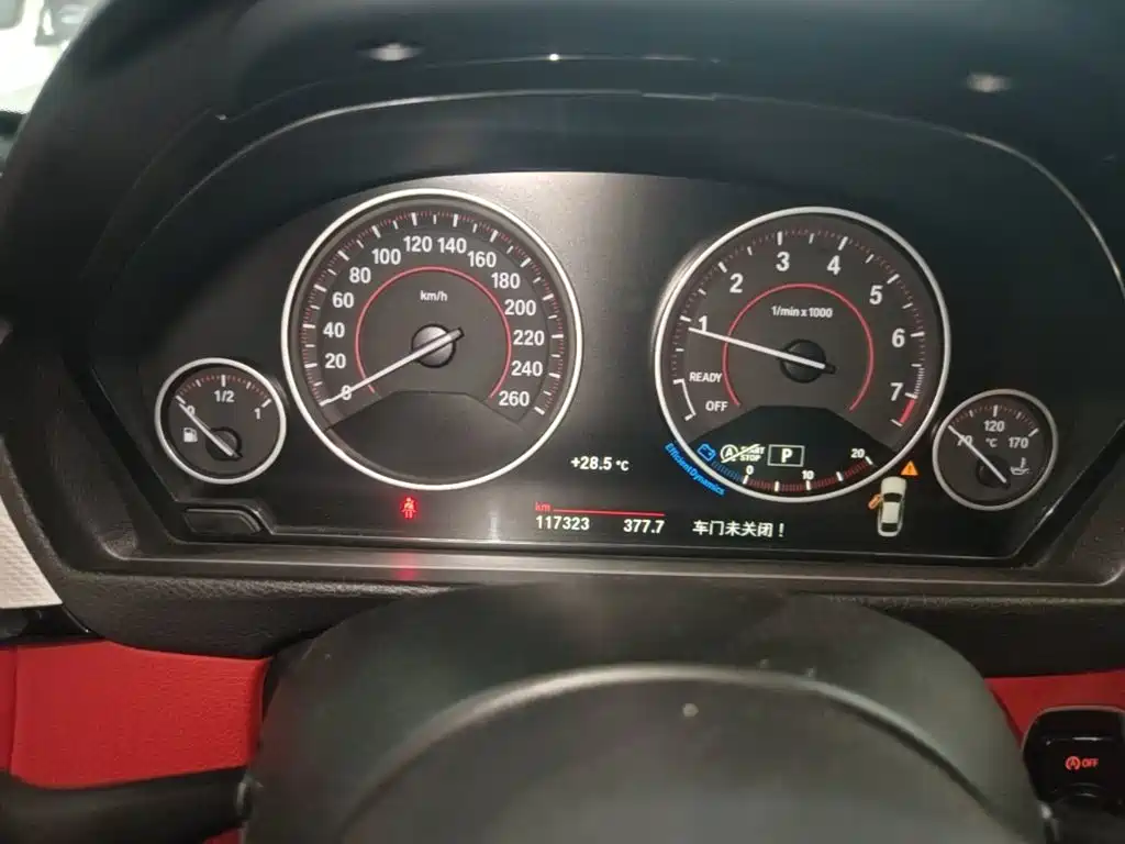 BMW 4 Series — миниатюра 12