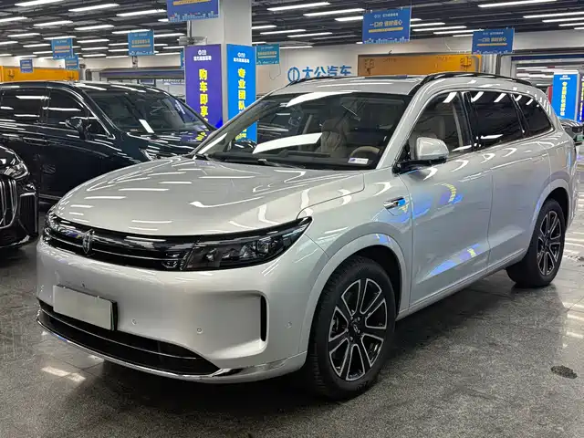 HONGMENG ZHIXING ASK THE WORLD M7 2024