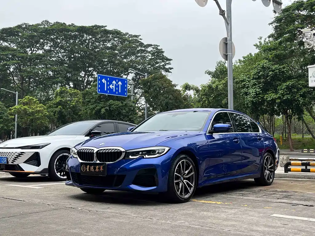 BMW 3 Series 2021