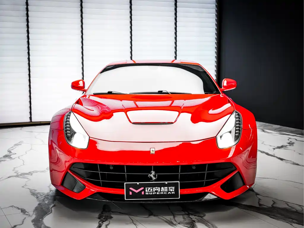 Ferrari F12berlinetta — миниатюра 3