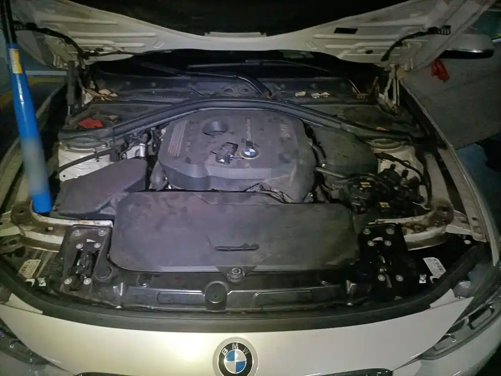 BMW 3 Series — миниатюра 21