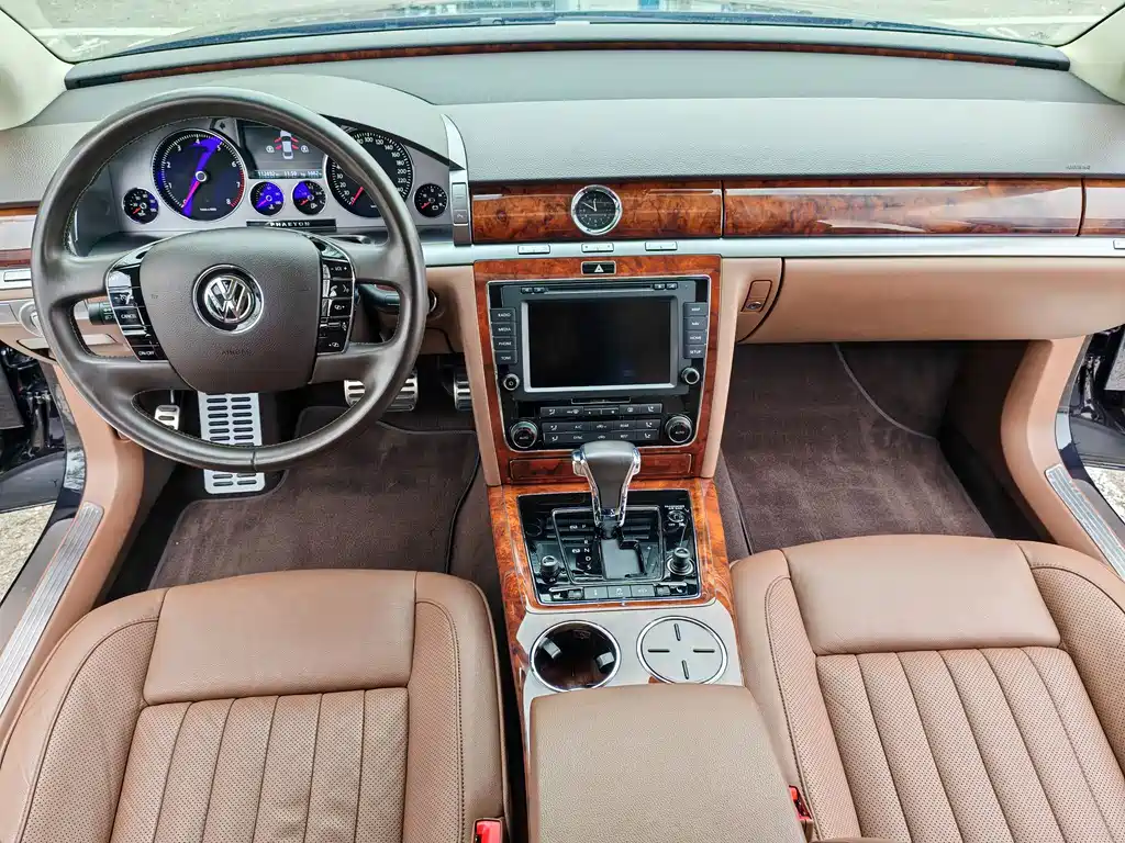 Volkswagen Phaeton 3.0L Smart Edition, фото 10