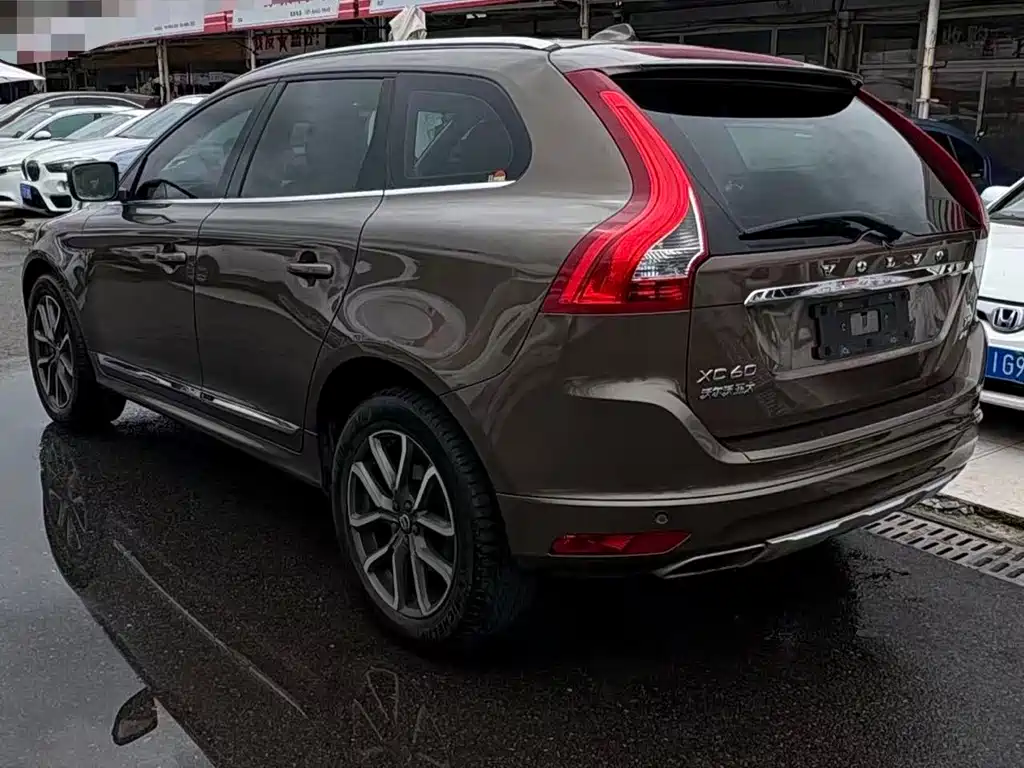 Volvo XC60 — миниатюра 5