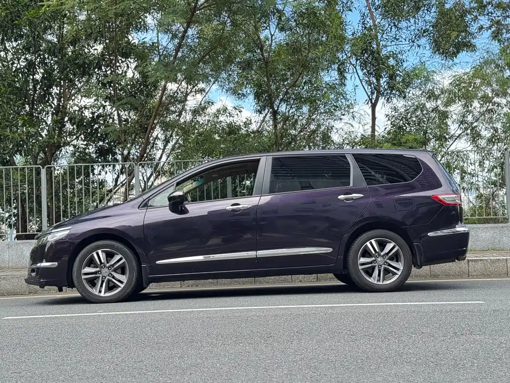 Honda Odyssey — миниатюра 8