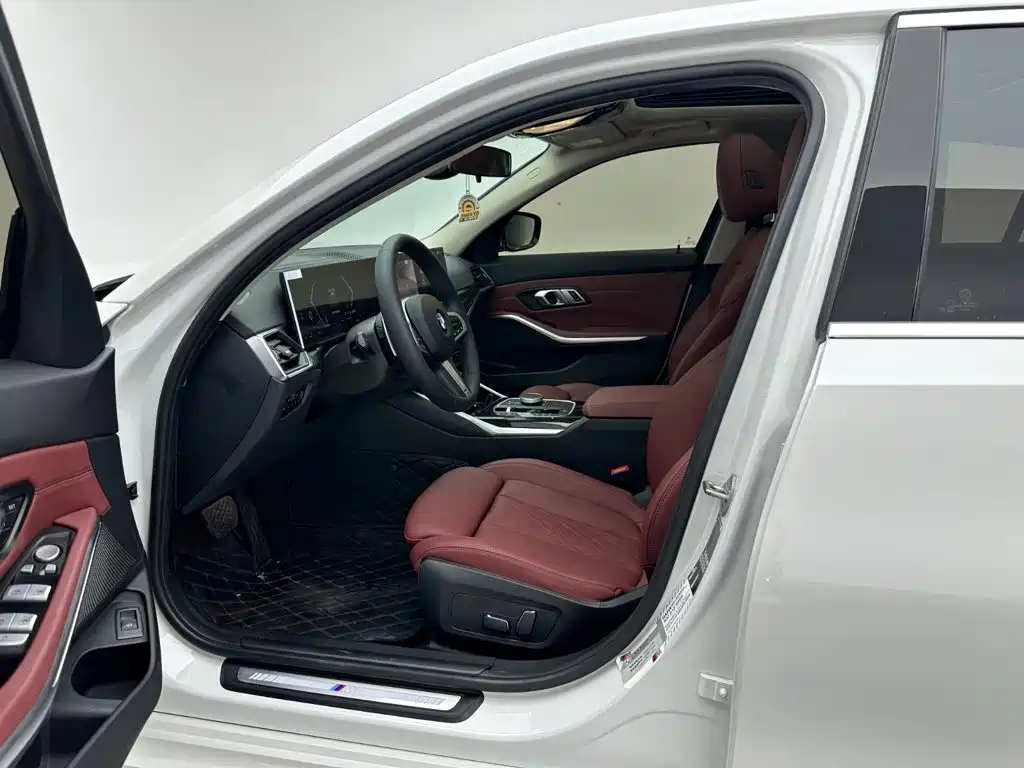 BMW 3 Series — миниатюра 16