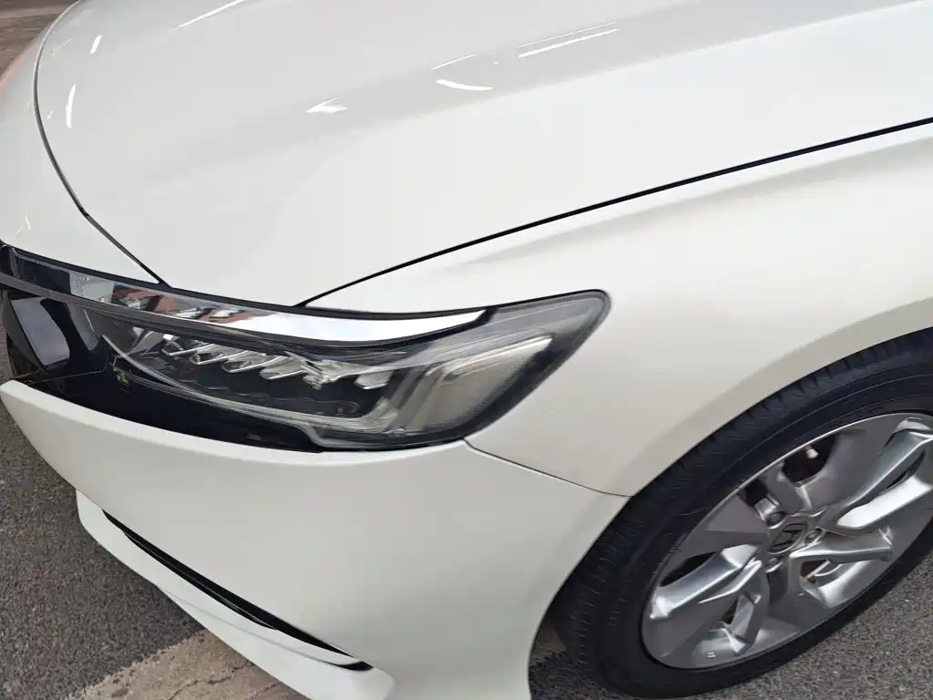 Honda Accord — миниатюра 14