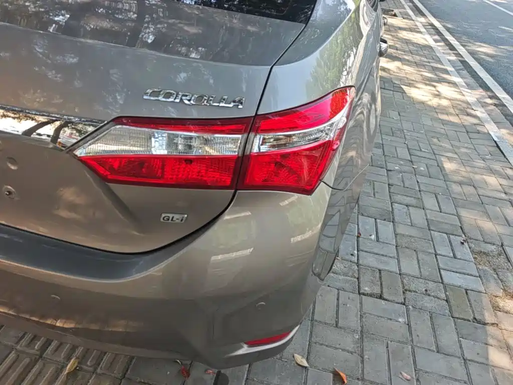 Toyota Corolla — миниатюра 8