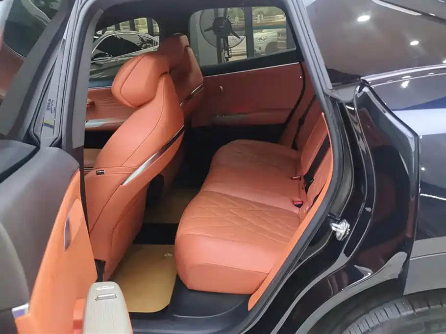 Changan Deepal DARK BLUE S07