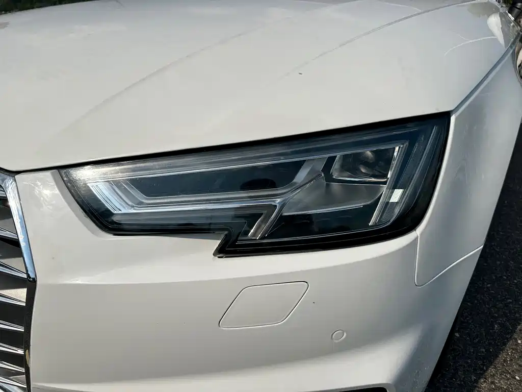 Audi A4L — миниатюра 10