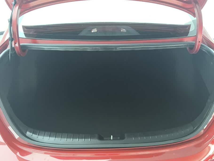Kia K3 1.5 л 2021 г. красный/фиолетовый, пробег 14900 км