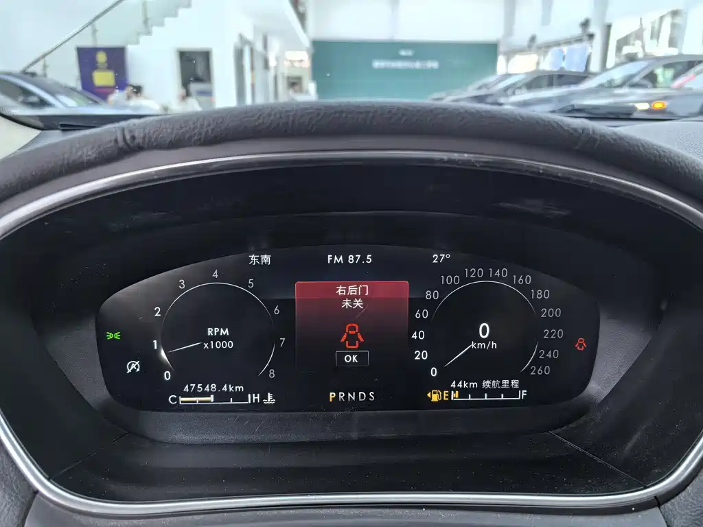 Lincoln Nautilus (Import) — миниатюра 9