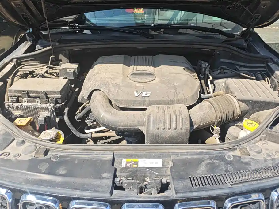 Jeep Grand Cherokee (Import) — миниатюра 10