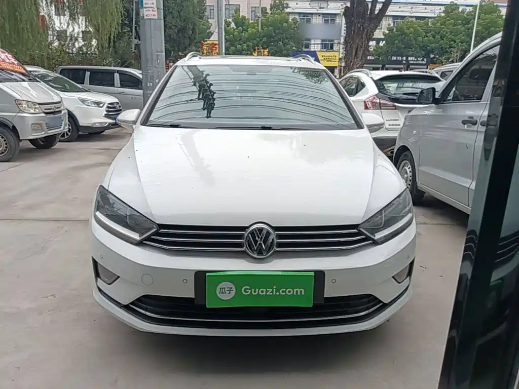 Volkswagen Golf Sportsvan — миниатюра 3