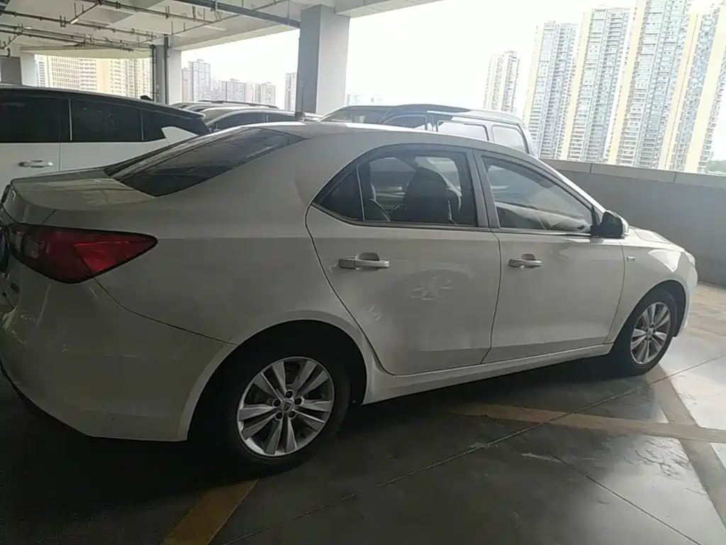 Roewe 360 — миниатюра 26