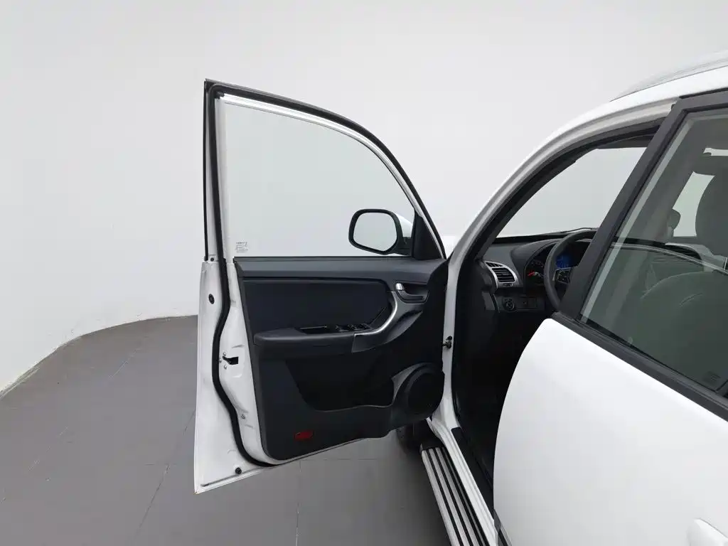 Chery Tiggo 3 — миниатюра 8