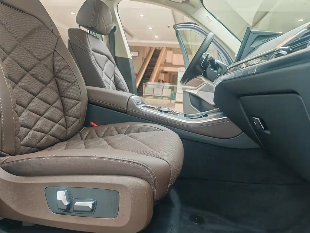 BMW X5 — миниатюра 16