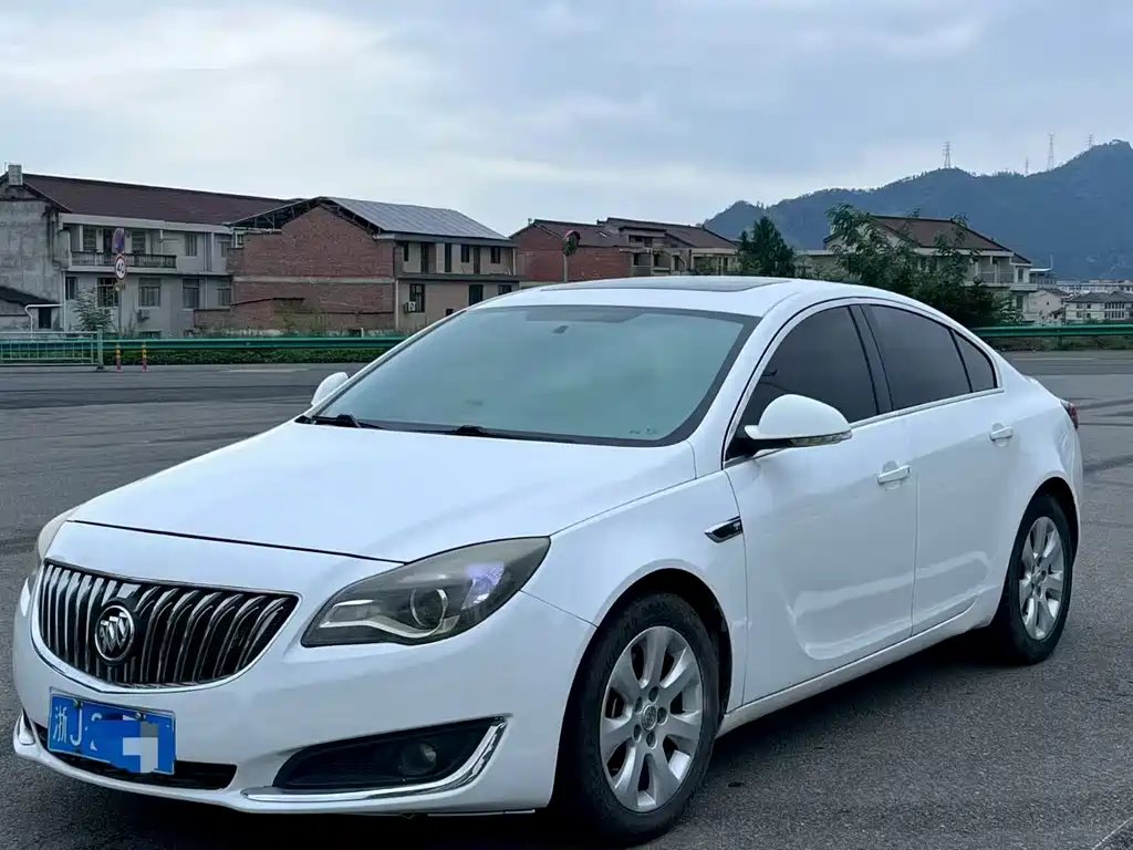 Buick Regal 2016