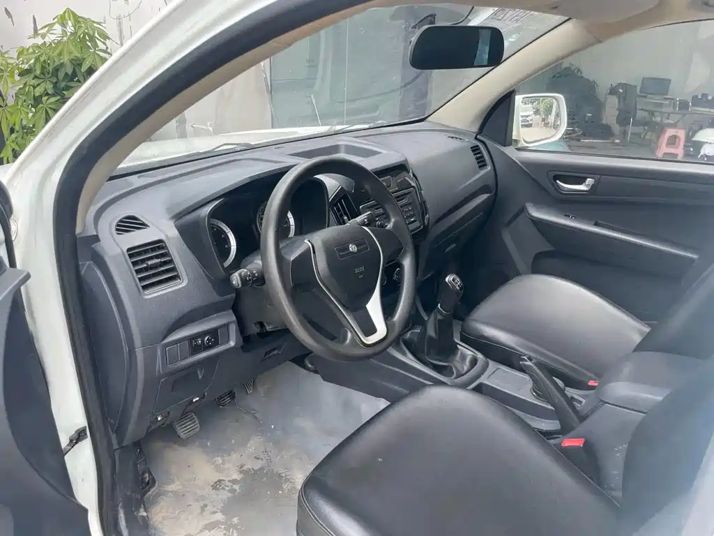 Isuzu RE-MAX Ruimai — миниатюра 6