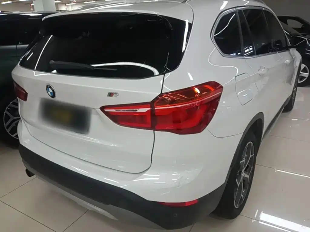 BMW X1 — миниатюра 7