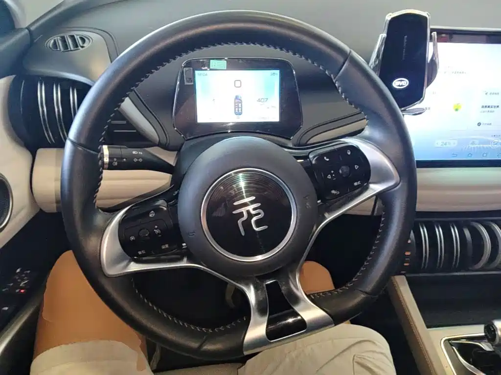 BYD Yuan Plus — миниатюра 11