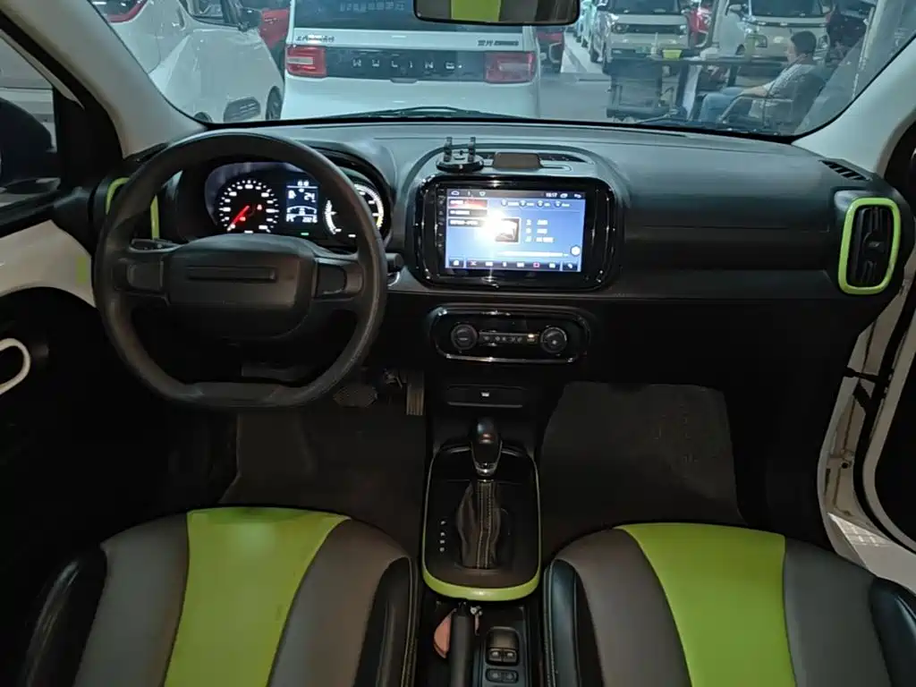 Roewe Clever — миниатюра 10