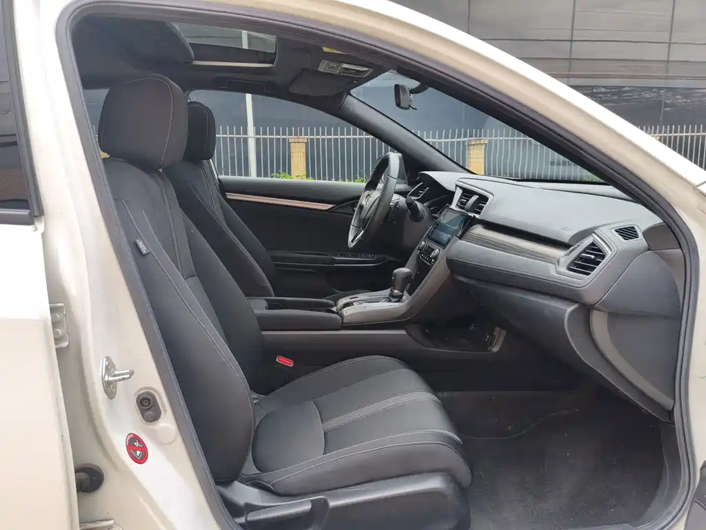 Honda Civic — миниатюра 11