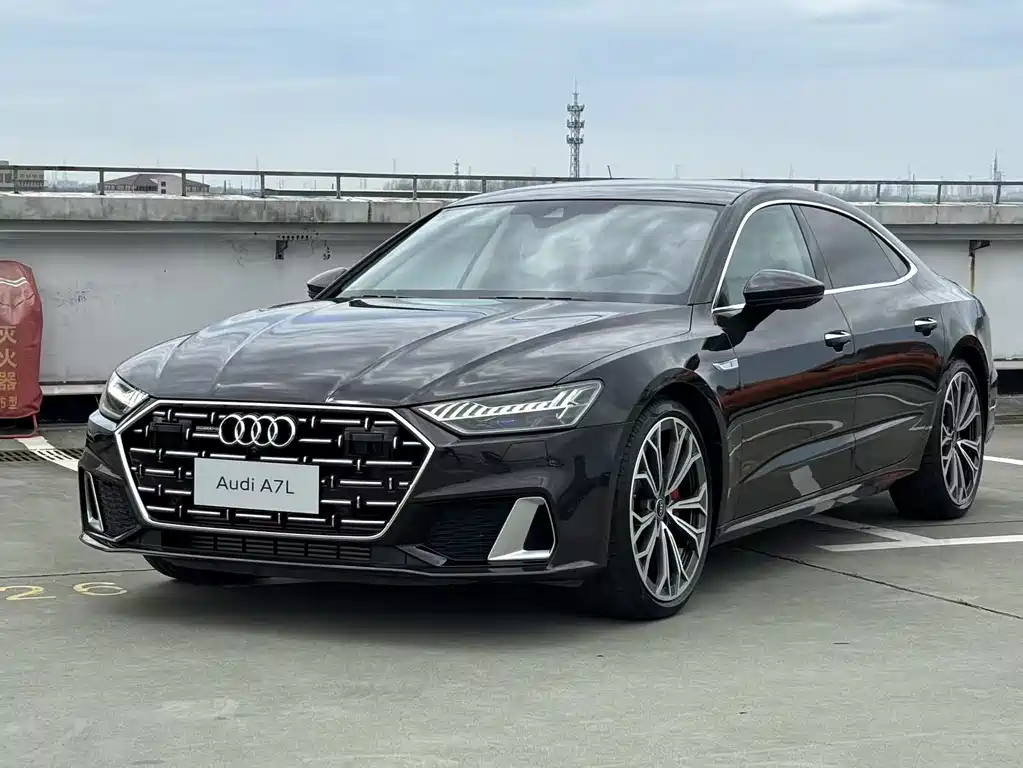 Audi A7L 2026
