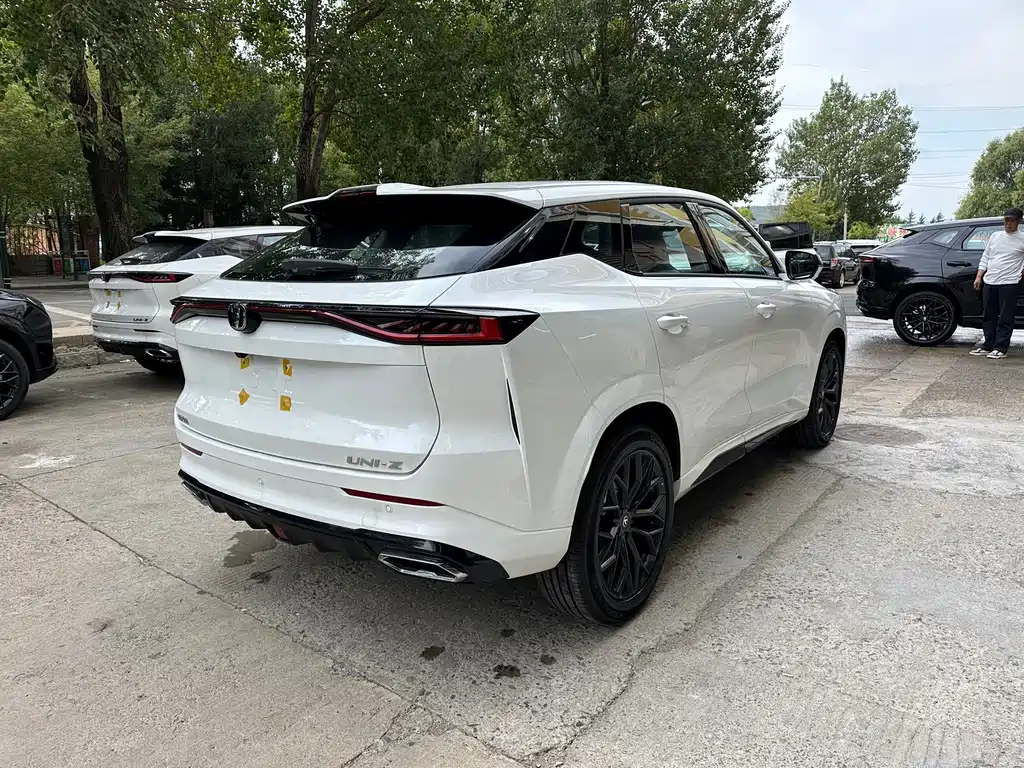 Changan UNI-Z — миниатюра 4