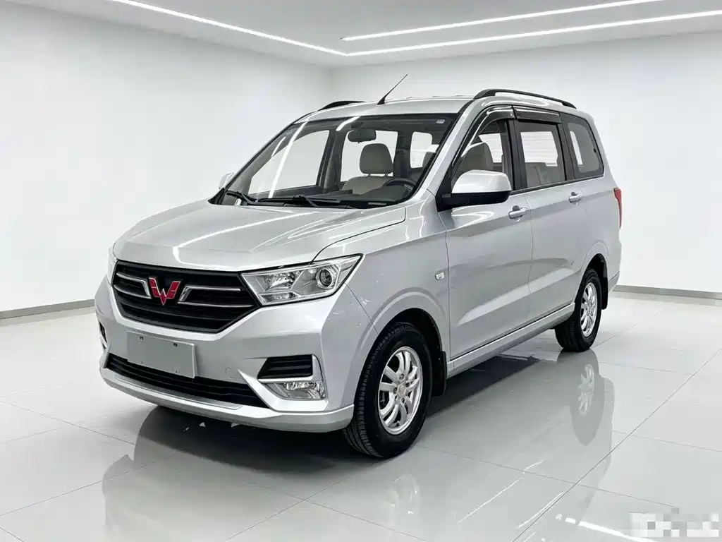 Wuling Hongguang — миниатюра 2