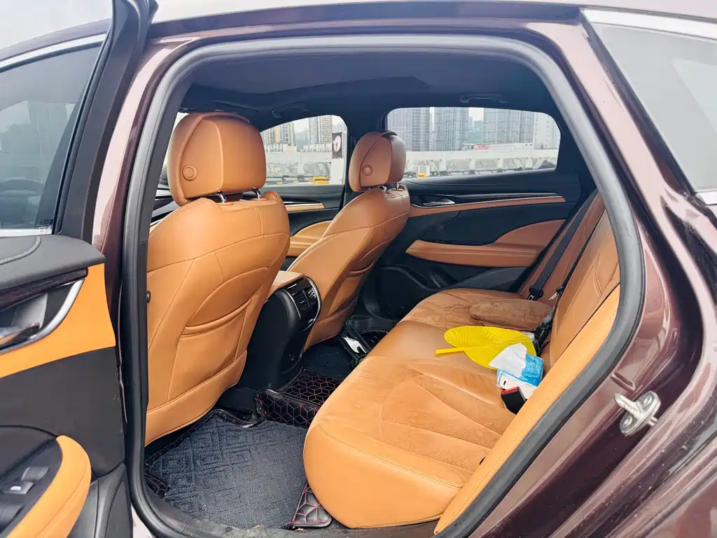 Buick LaCrosse — миниатюра 12