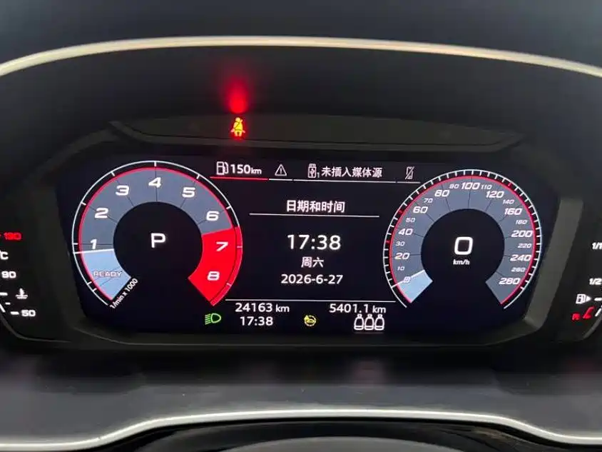 Audi Q3 — миниатюра 11