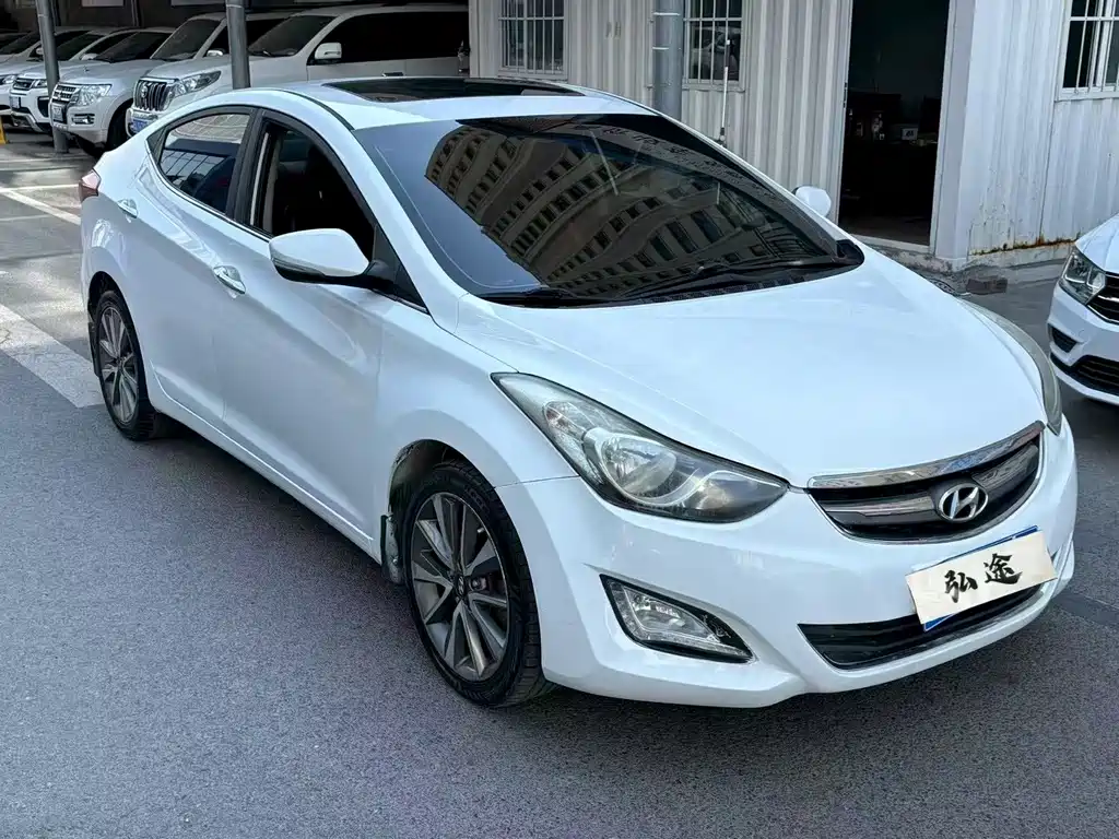 Hyundai Elantra Langdong — миниатюра 3