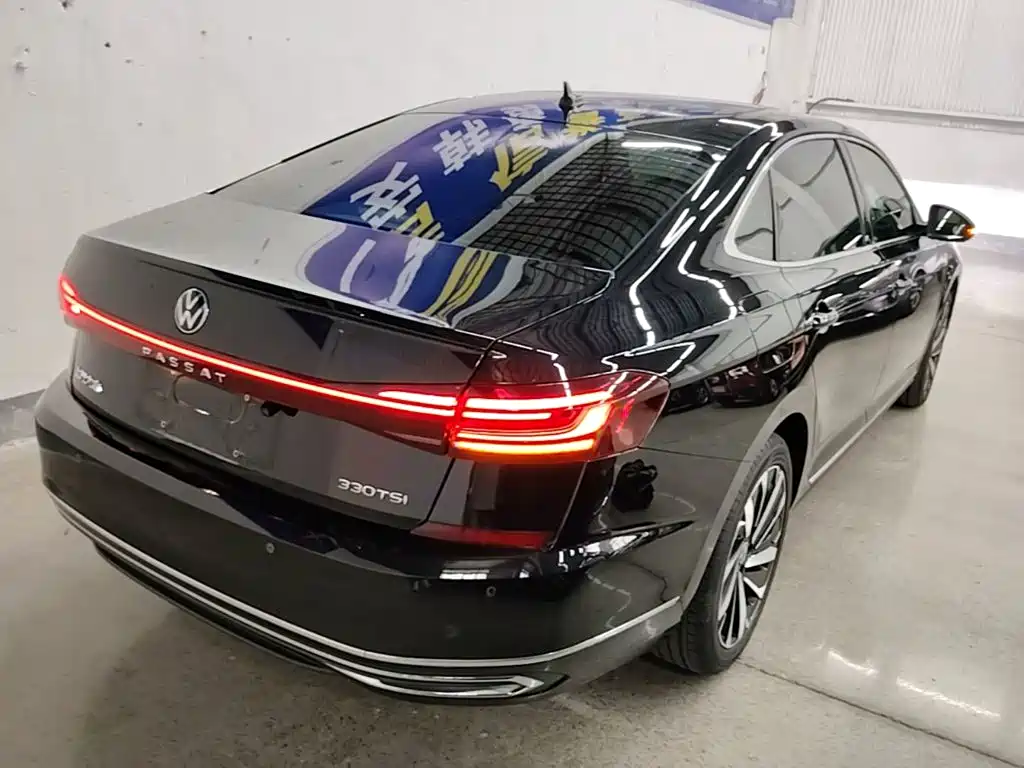 Volkswagen Passat — миниатюра 7