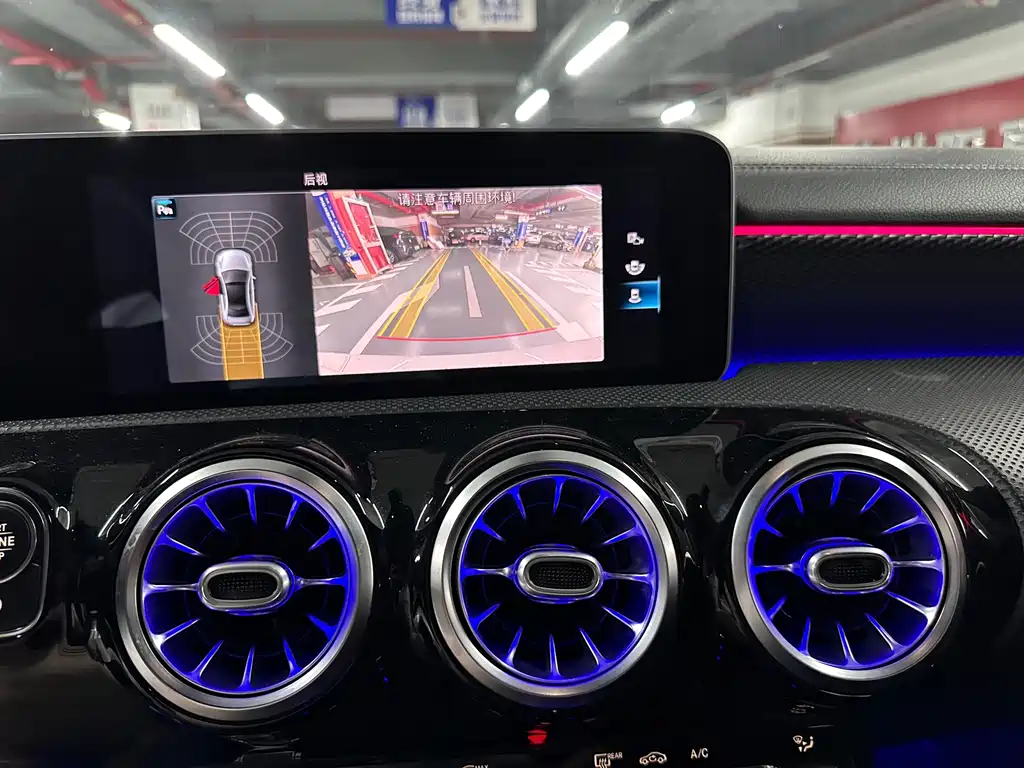Mercedes-Benz A-Class — миниатюра 12