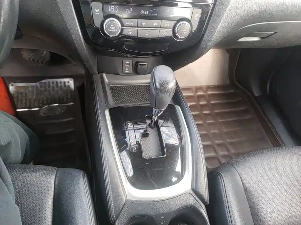 Nissan X-Trail — миниатюра 14